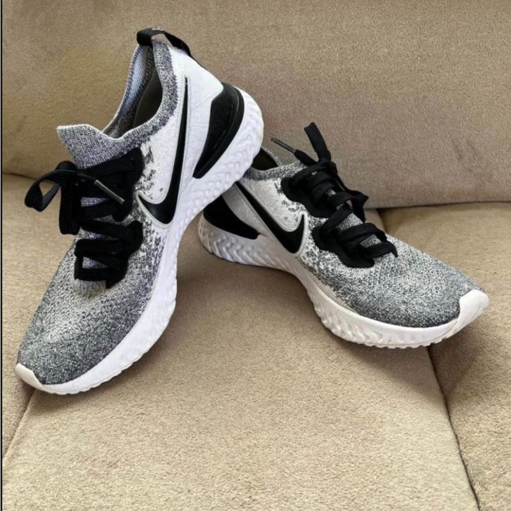 Nike Monochrome Knit Sneakers
